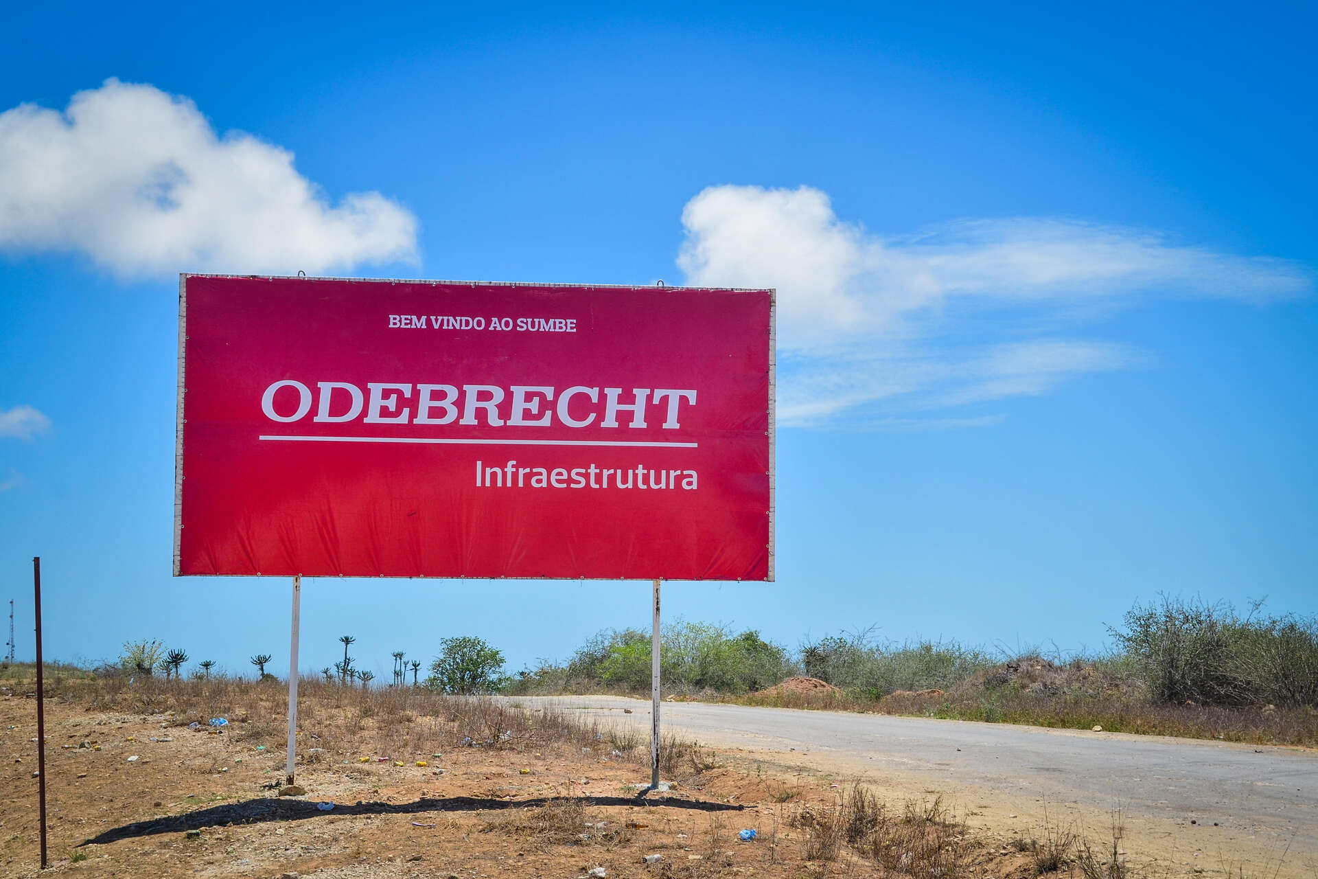 the-dictators-bank/odebrecht-sign.jpg